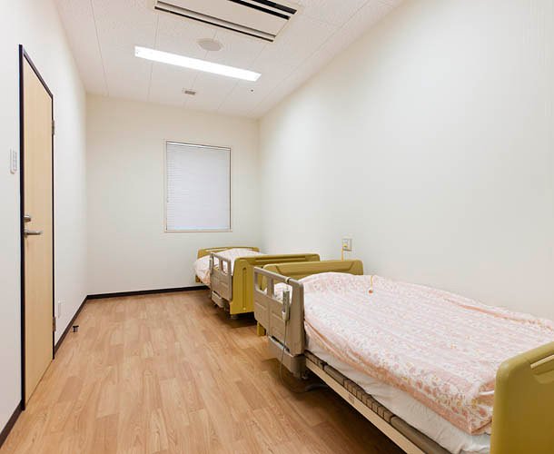 体調がすぐれないときは静養室でゆっくり休めるので安心。