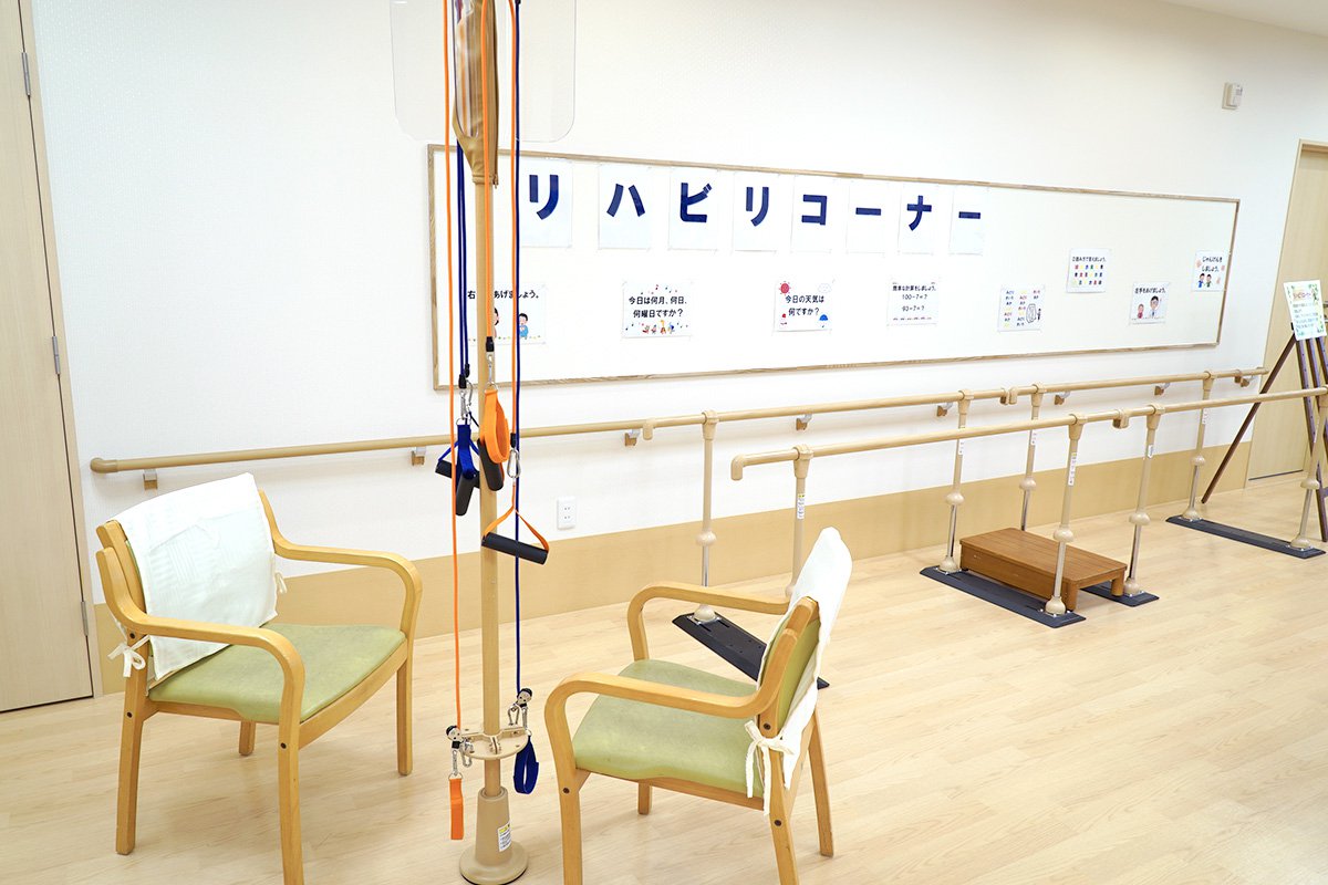 いつまでも元気に過ごす為に、毎日の機能訓練を行います。