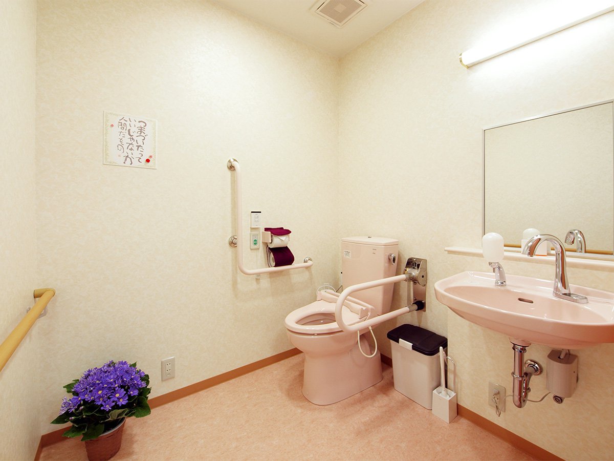 車イスでも快適にお使いいただけるゆったりとしたスペース。