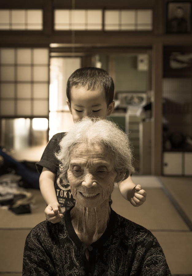 第1期 準グランプリ「やさしい手」