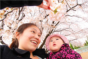 第5期 入選「花と家族と」