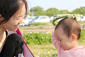 第5期 入選「花と家族と」