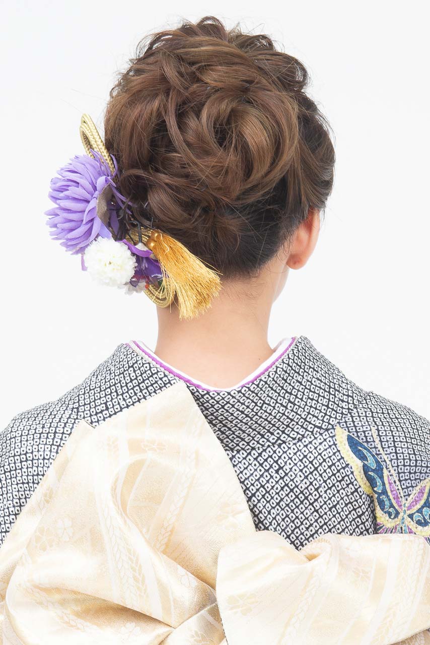 黒しぼり花柄蝶