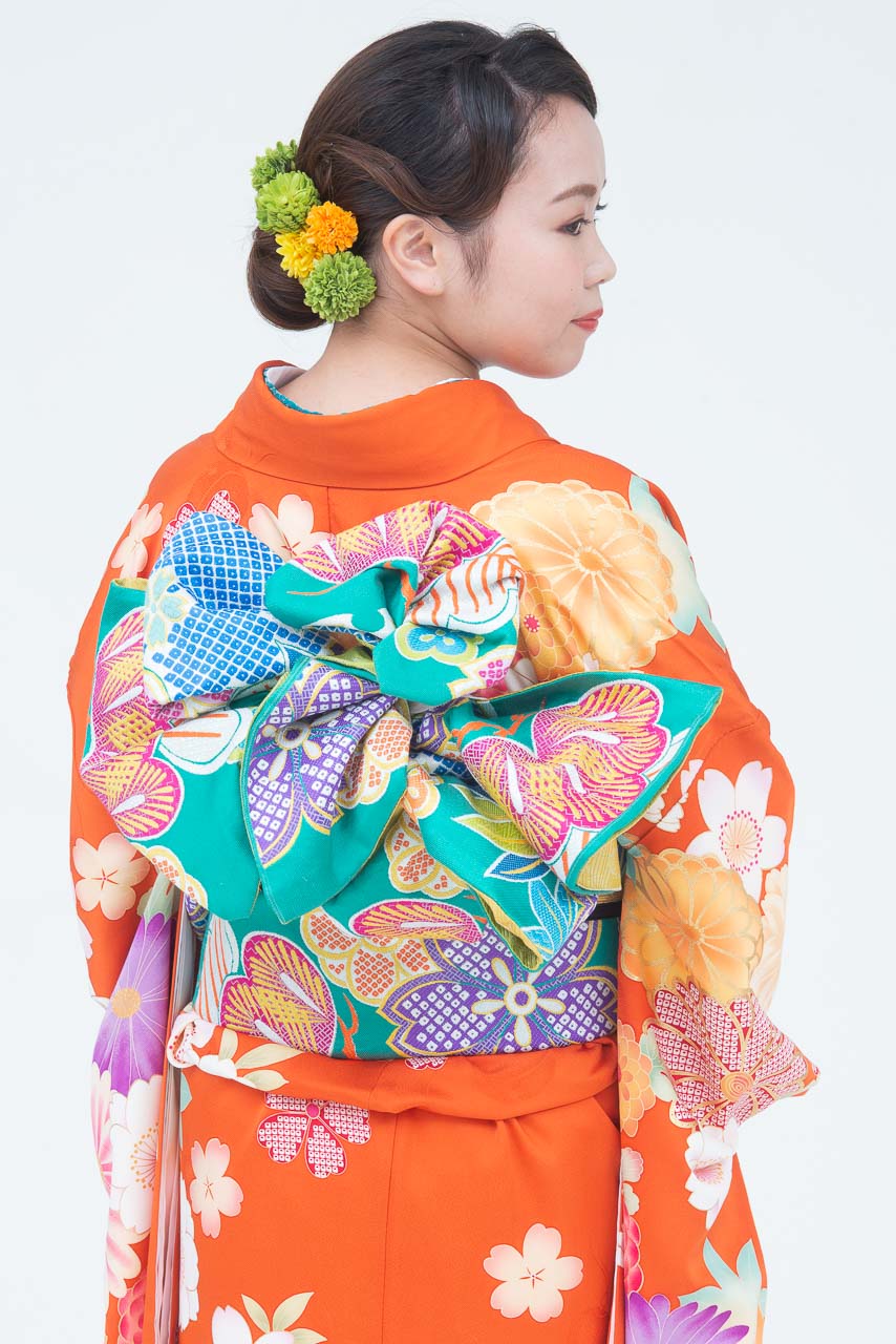 橙地に万寿菊華