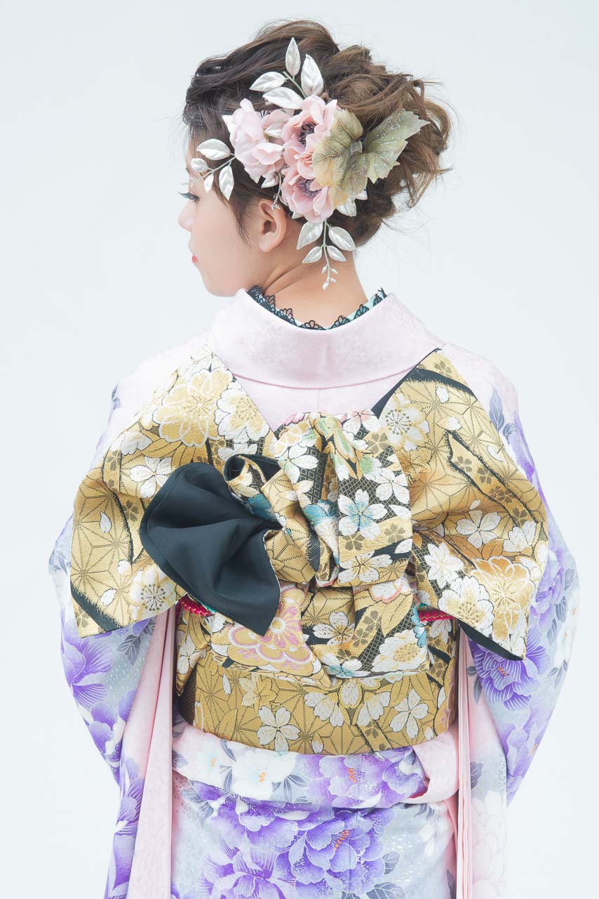 ピンク地紫大華