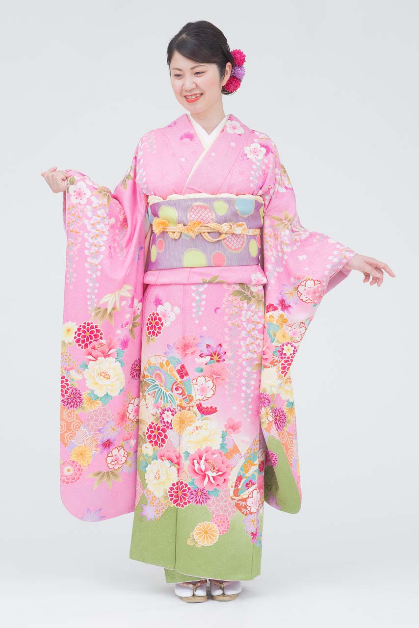 ピンク地裾グリーン鞠柄