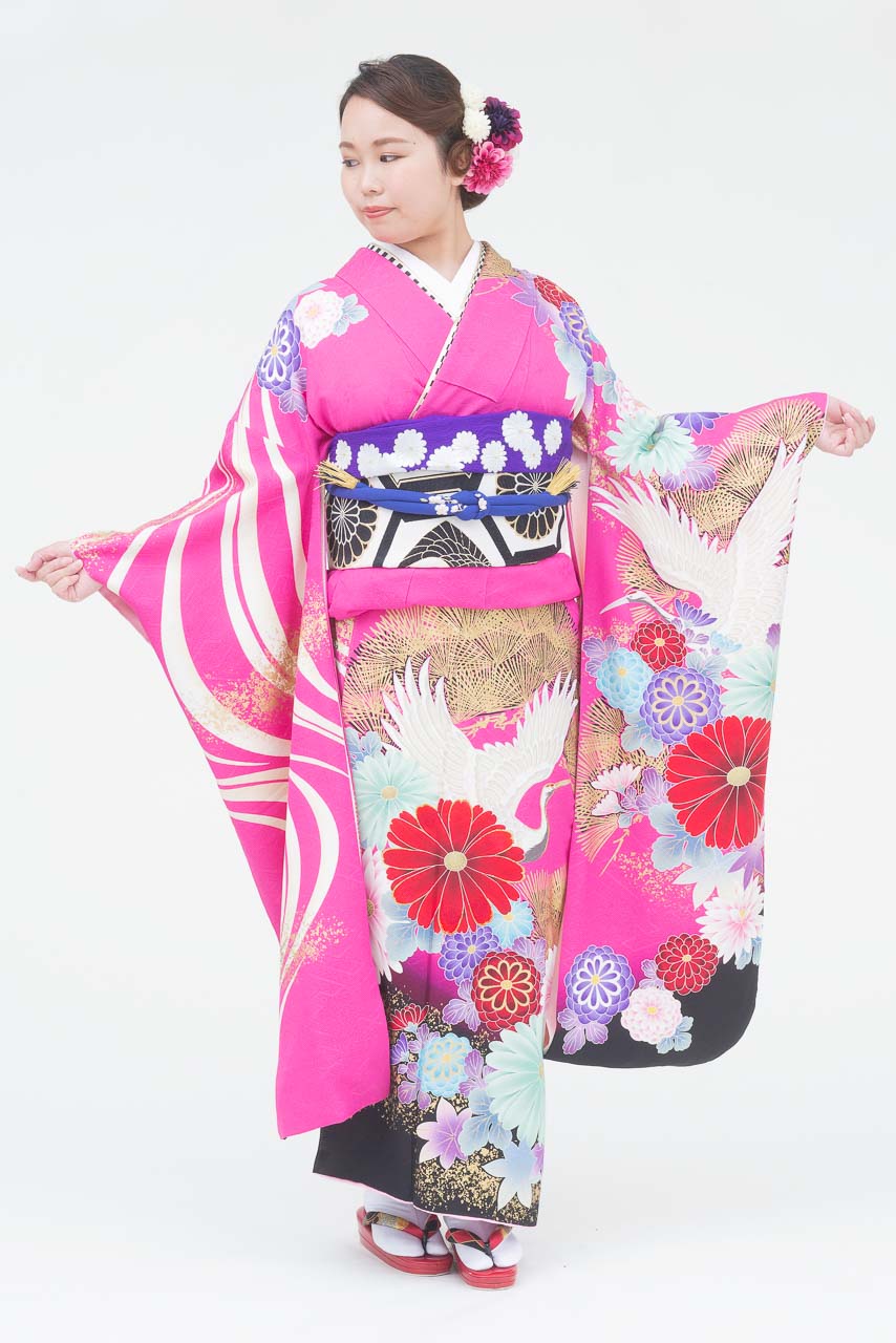 濃いピンク地鶴花大柄