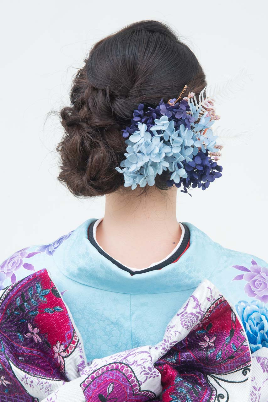 ピンク地薔薇柄