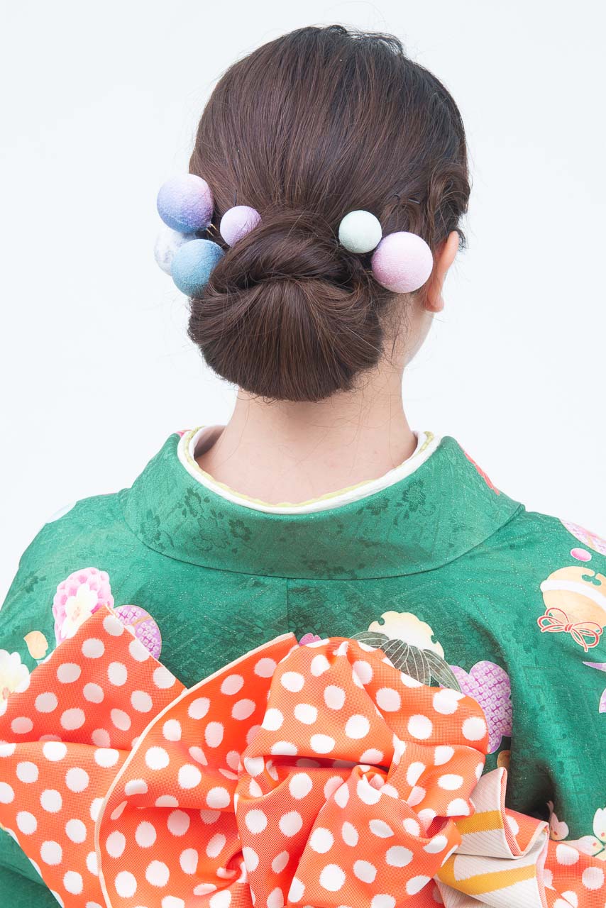 緑地大柄菊裾白