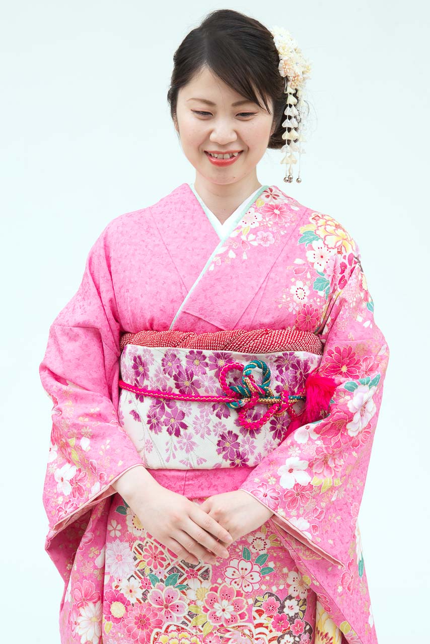 ピンク牡丹に桜