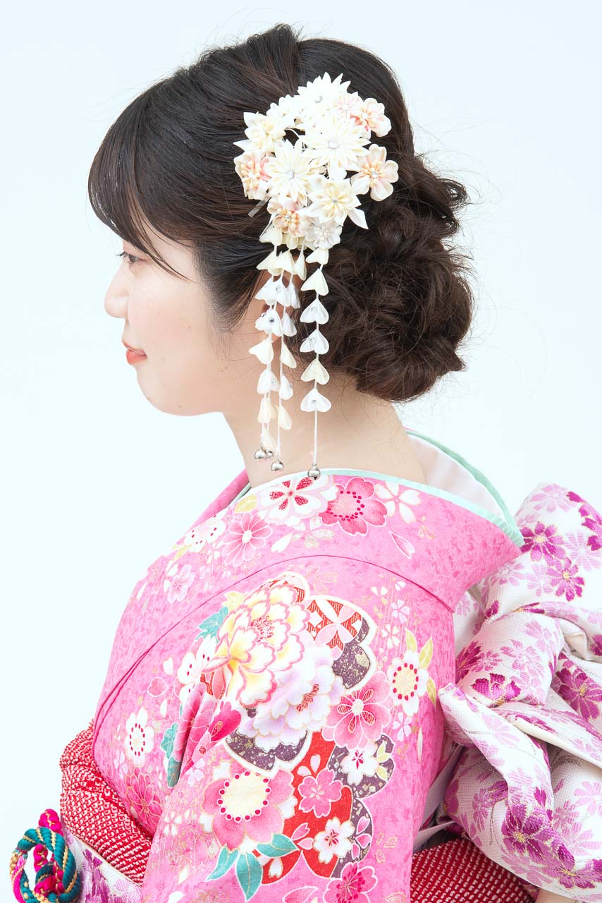 ピンク牡丹に桜