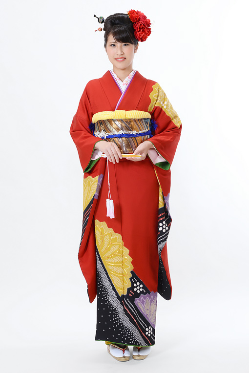 赤地裾絞り染め