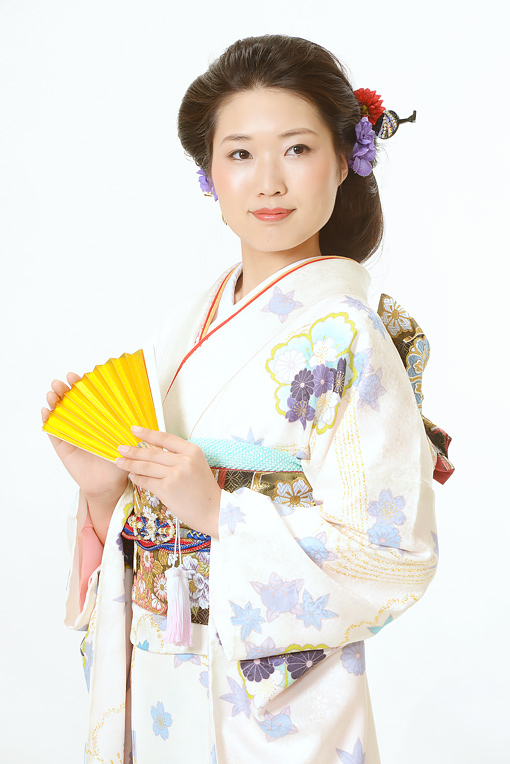 白地水色紫花模様