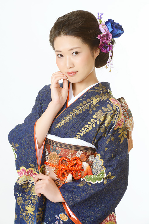 裾グリーン波模様