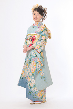 水色地に辻が花